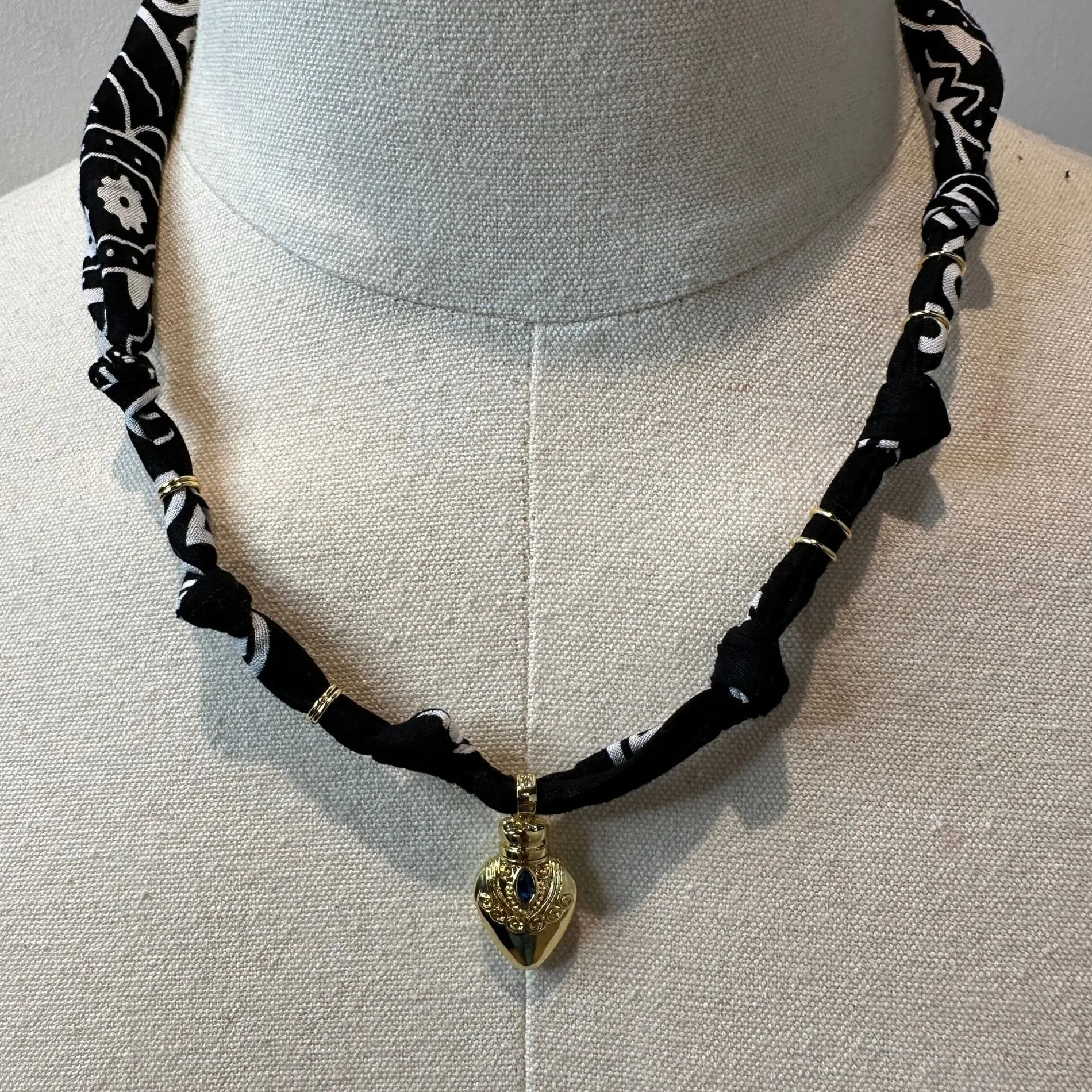 badhnati jewelry /collier bandana 1 noir Hot