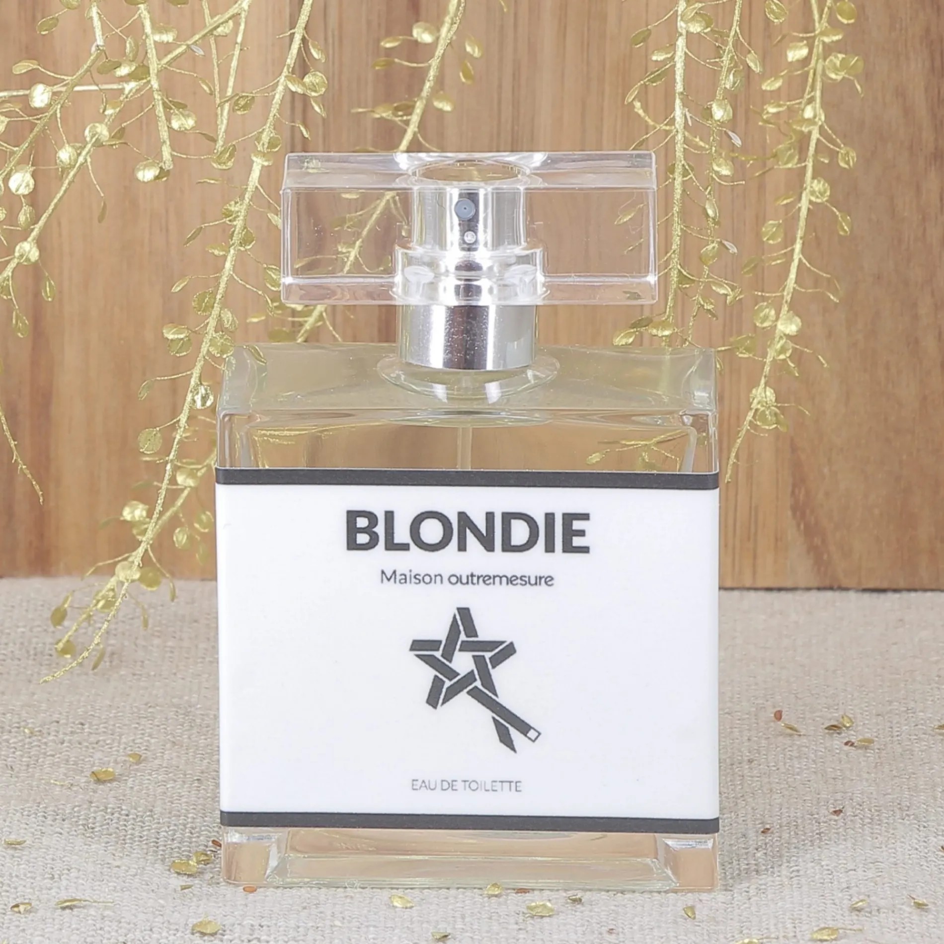 outremesure /parfum blondie blanc Fashion