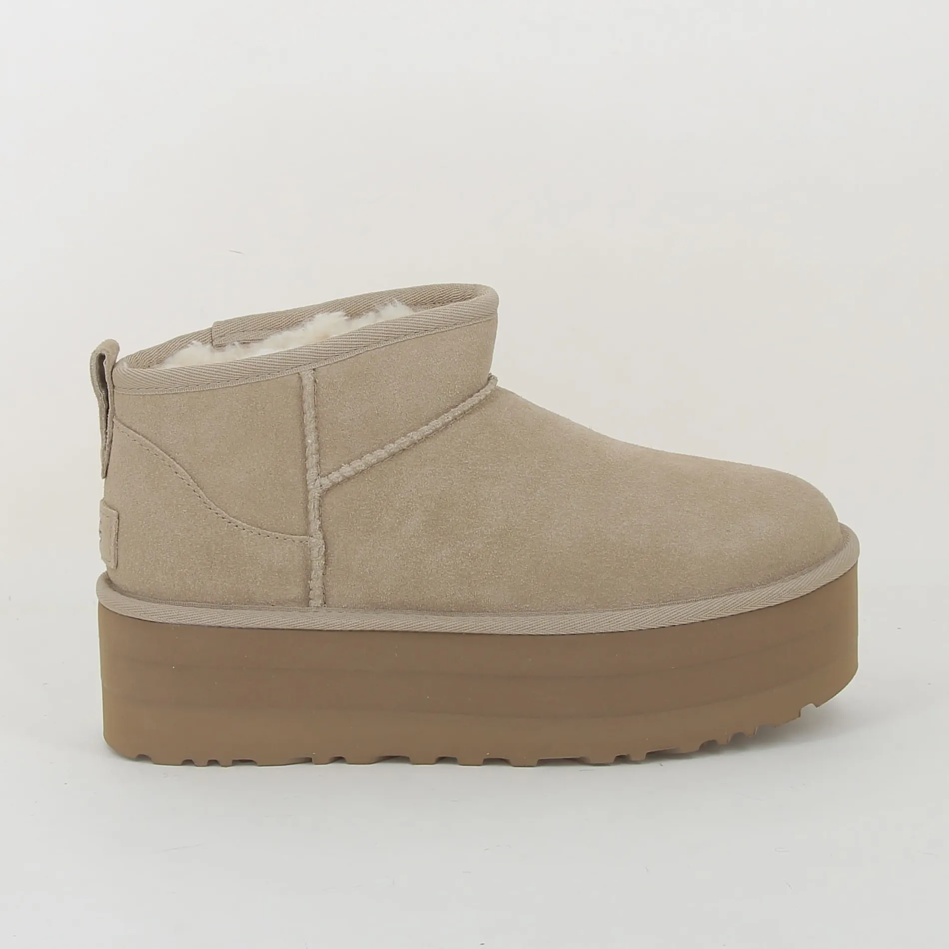 UGG /classicultramin pl e beige Best Sale